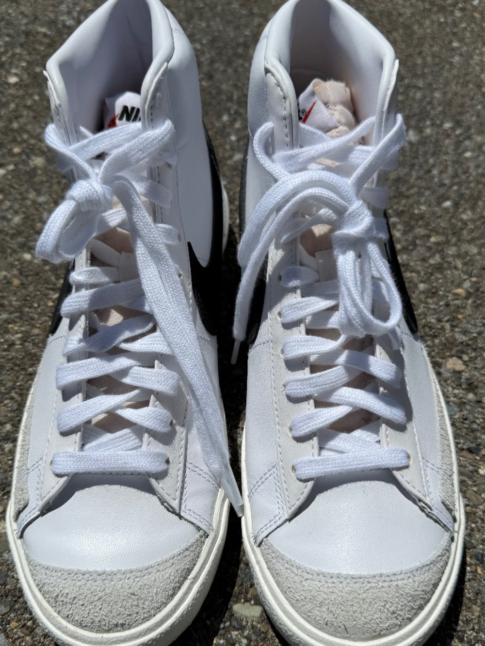 Nike Blazer Mid ’77 Vintage White Black Women’s 9.5 CZ1055-100 Sneakers NEW